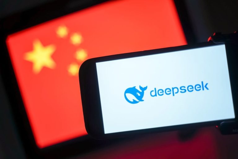 DeepSeek – A IA Chinesa Que Mexeu com o Mercado Global – O Que as Empresas Precisam Saber